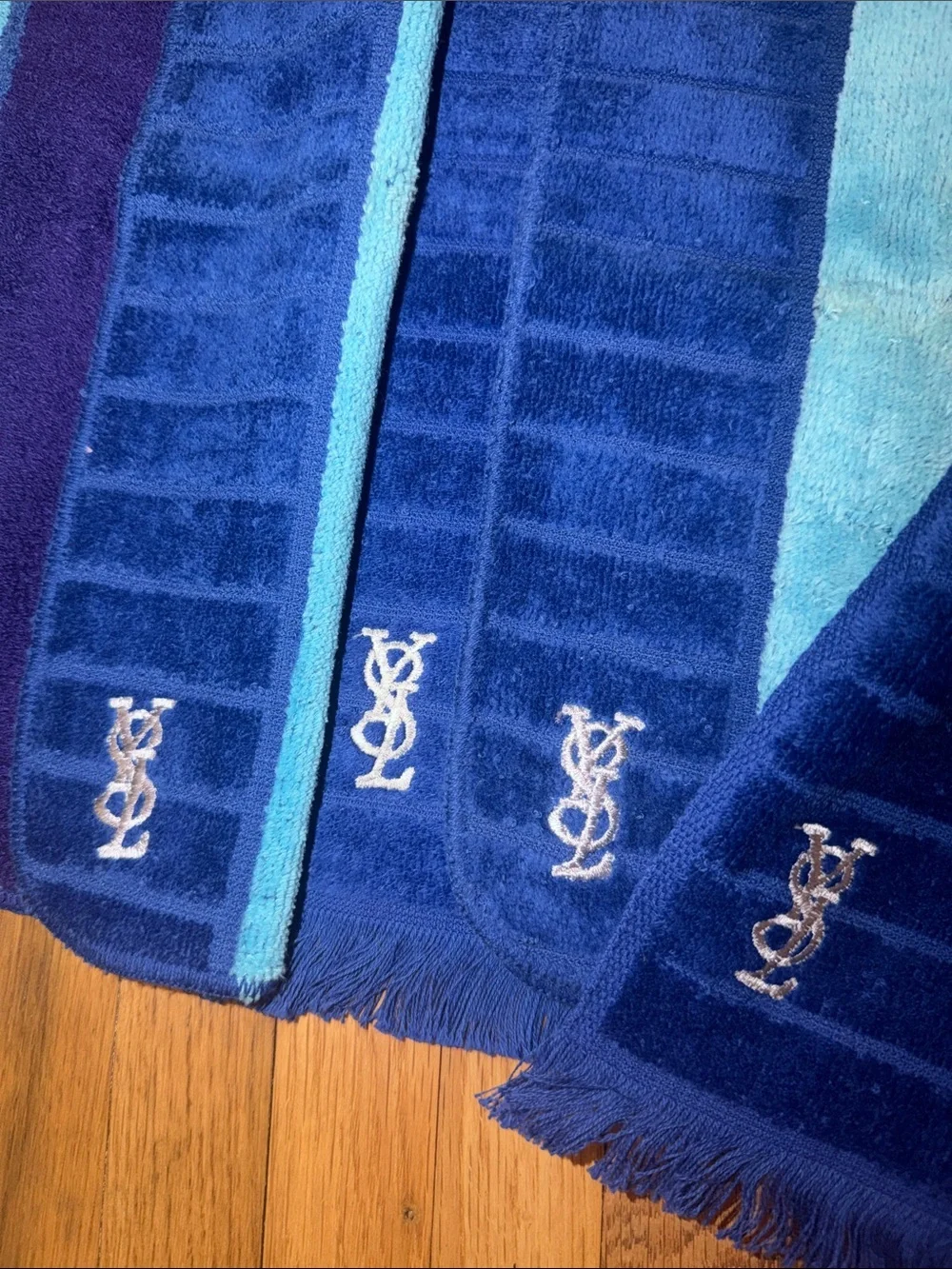Vintage YSL fieldcrest blue & purple towels 2 hand towels & 2 wash cloths
